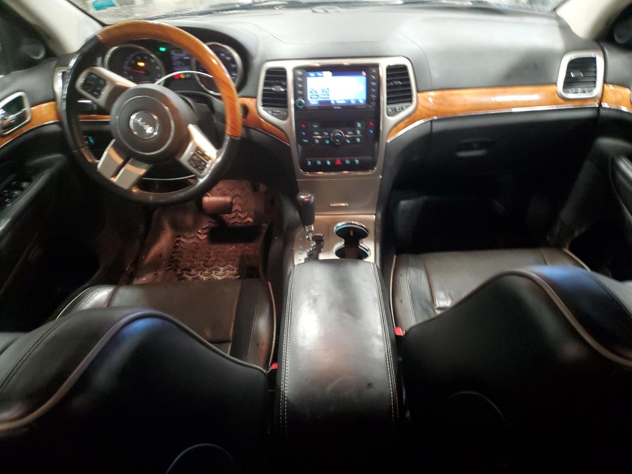 2013 Jeep Grand Cherokee - Image 8