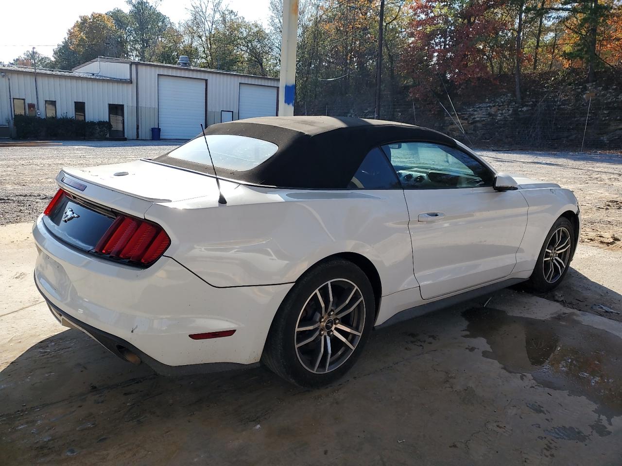 2015 Ford Mustang - Image 3