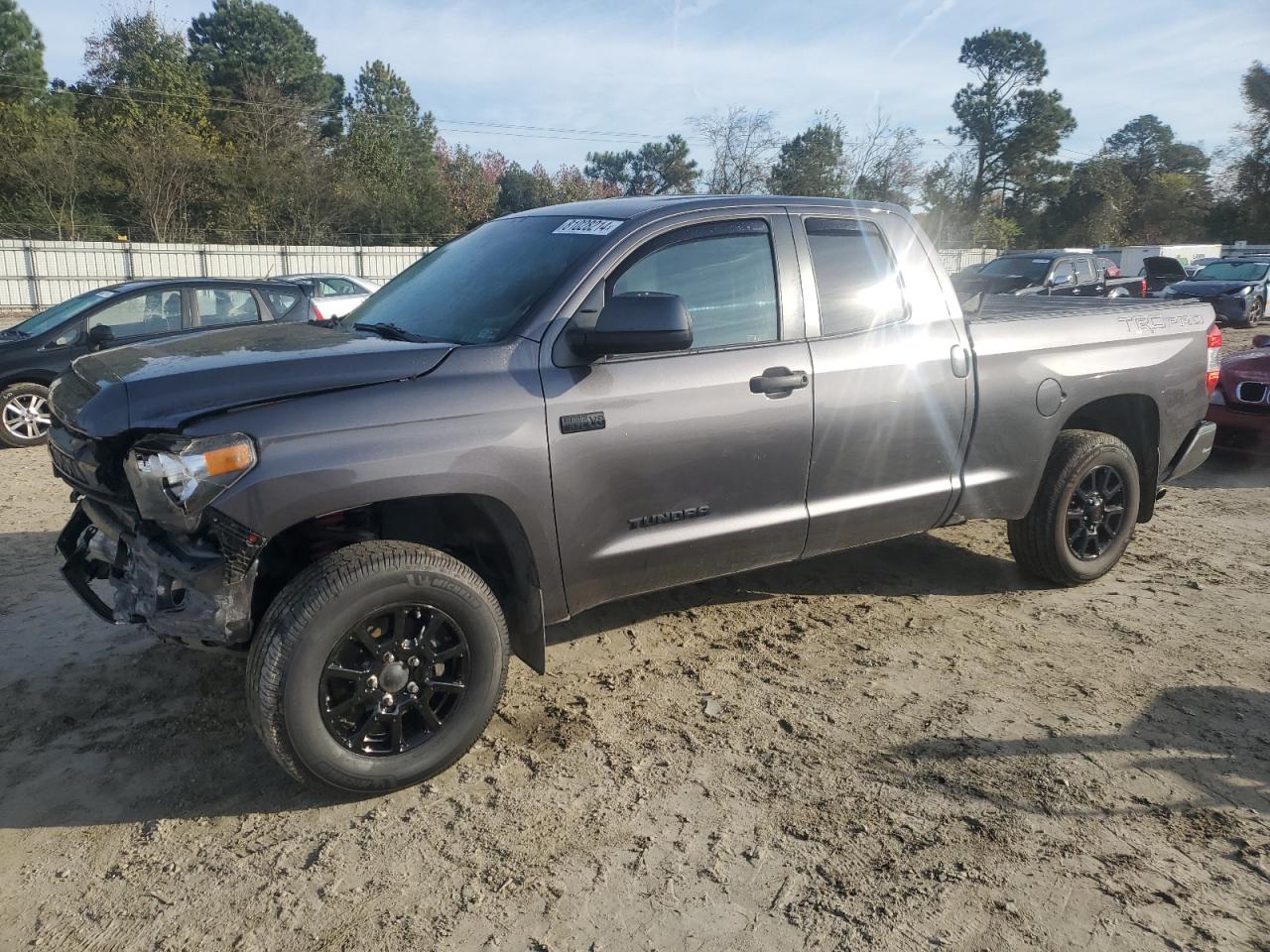 VIN 5TFUY5F16GX559125 2016 TOYOTA TUNDRA no.1