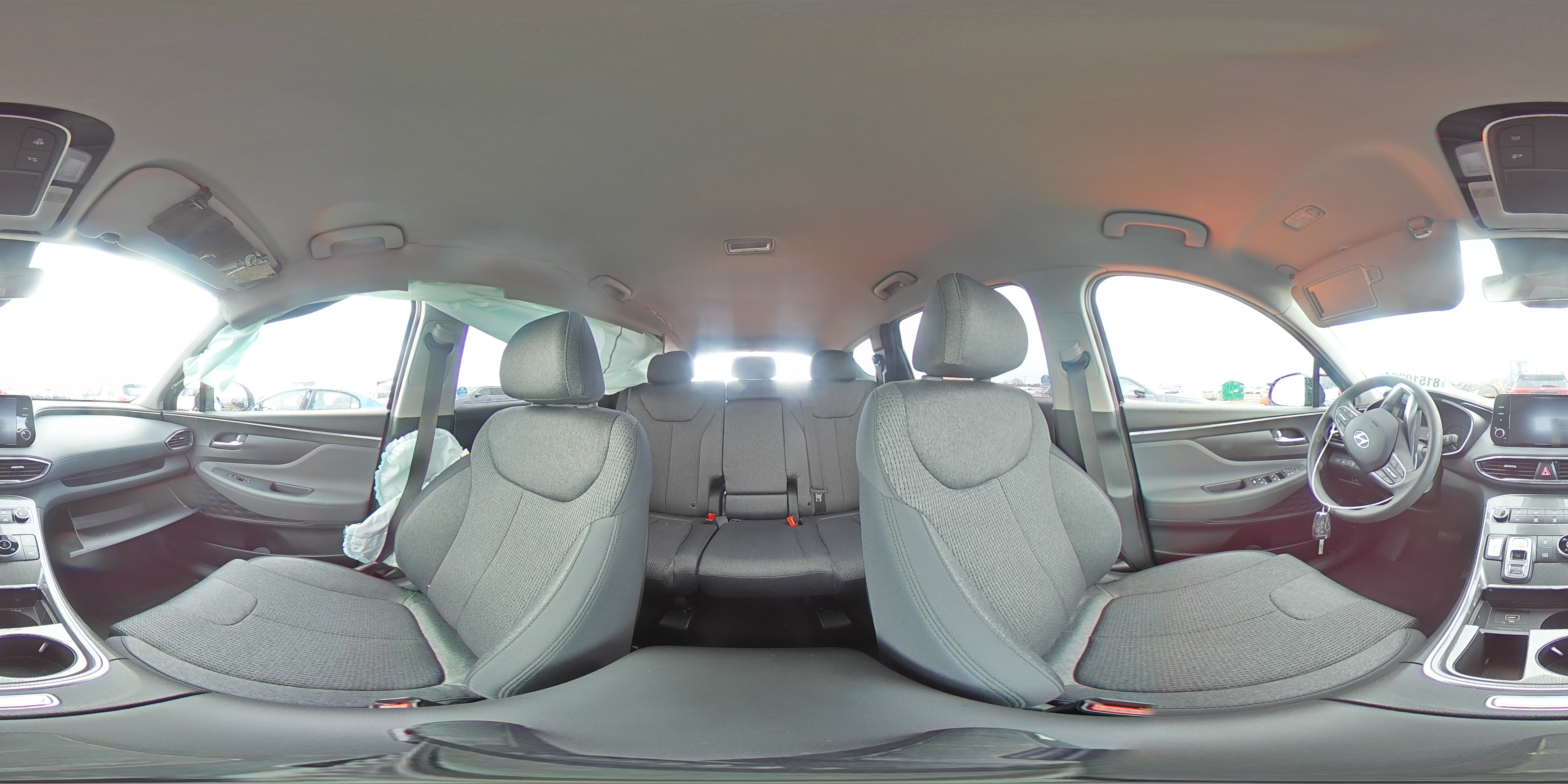2023 Hyundai Santa Fe - Image 13