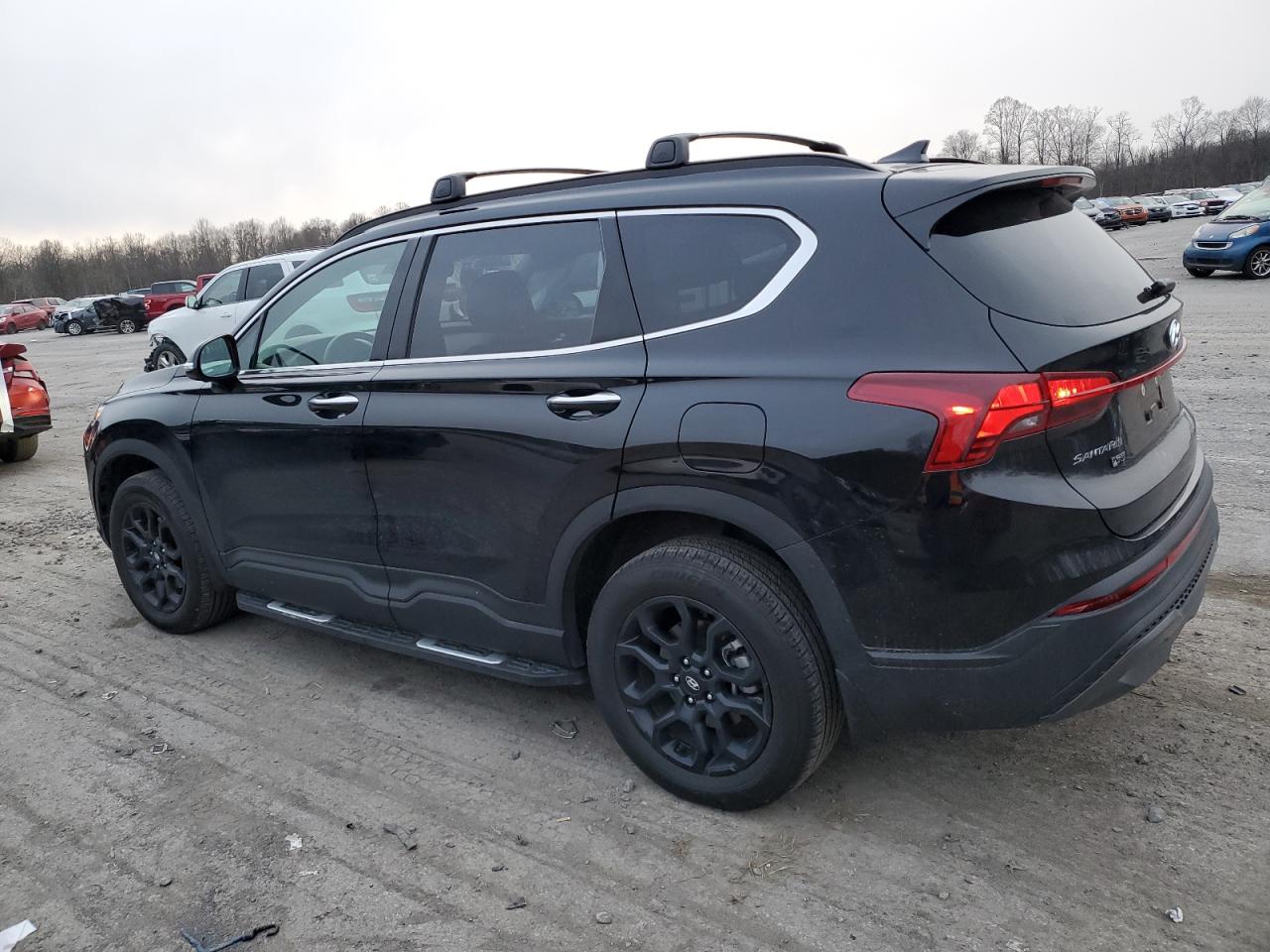 2023 Hyundai Santa Fe - Image 2