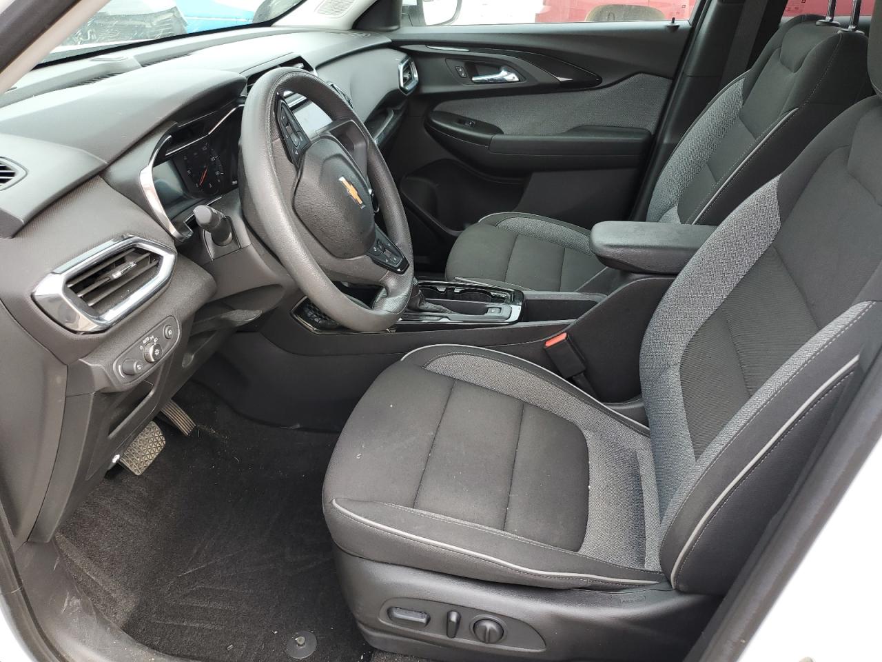 2022 Chevrolet TrailBlazer - Image 7