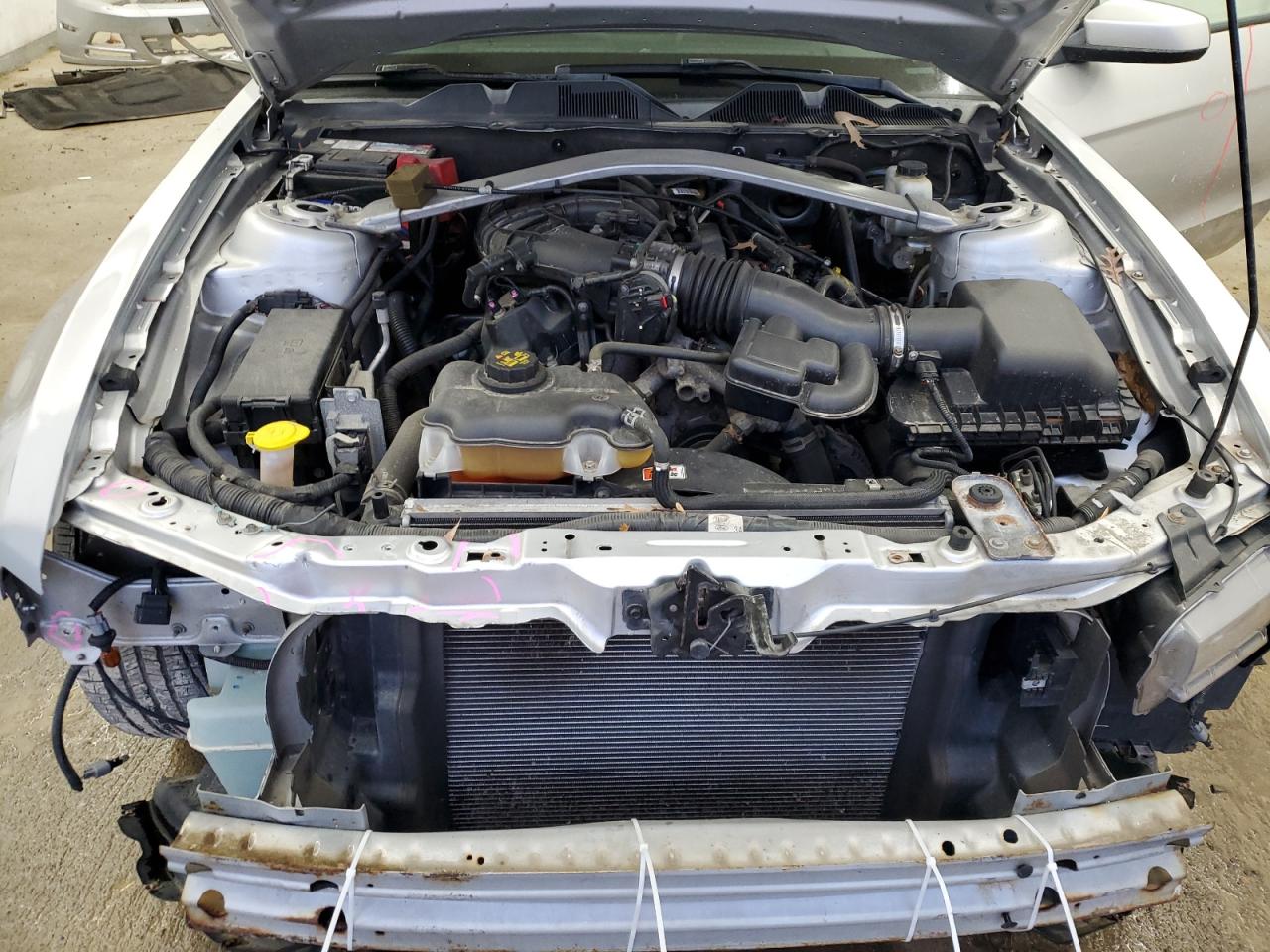 2014 Ford Mustang - Image 11