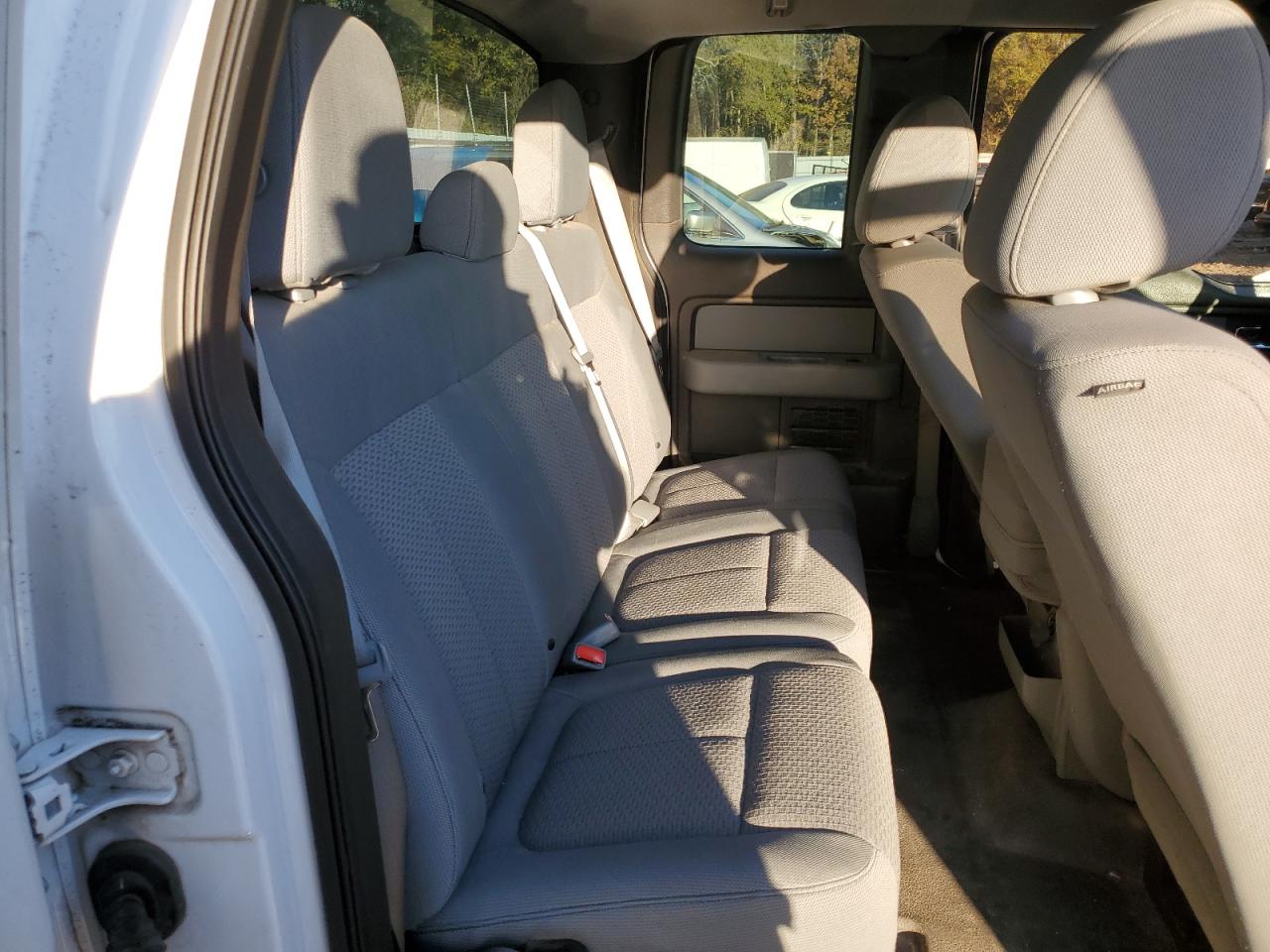 2013 Ford F-150 - Image 10
