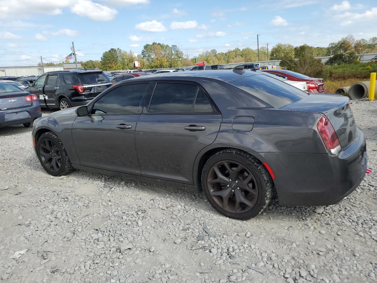 2021 Chrysler 300 - Image 2