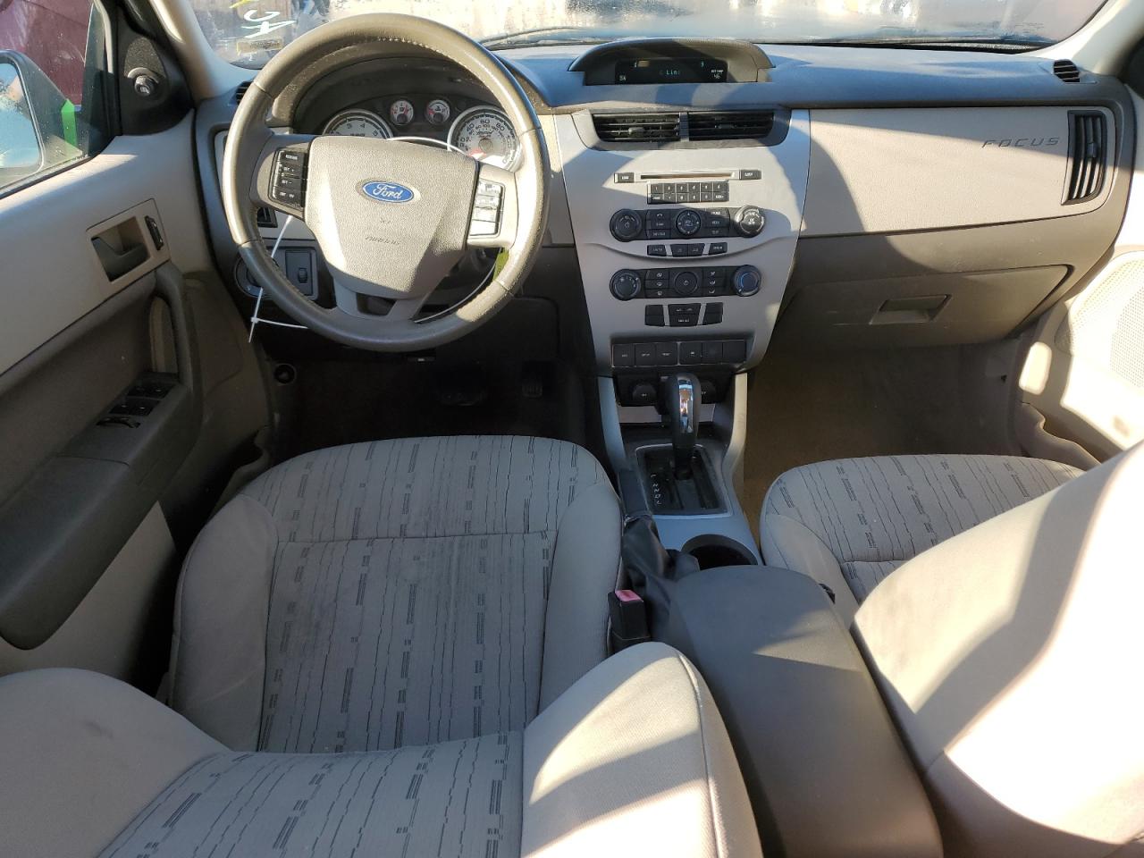 2011 Ford Focus - Image 8