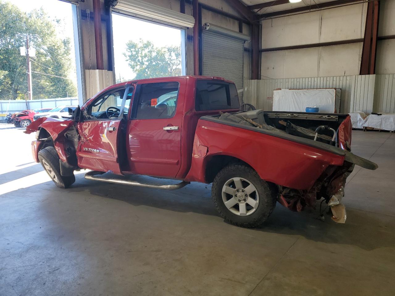 2005 Nissan Titan - Image 2