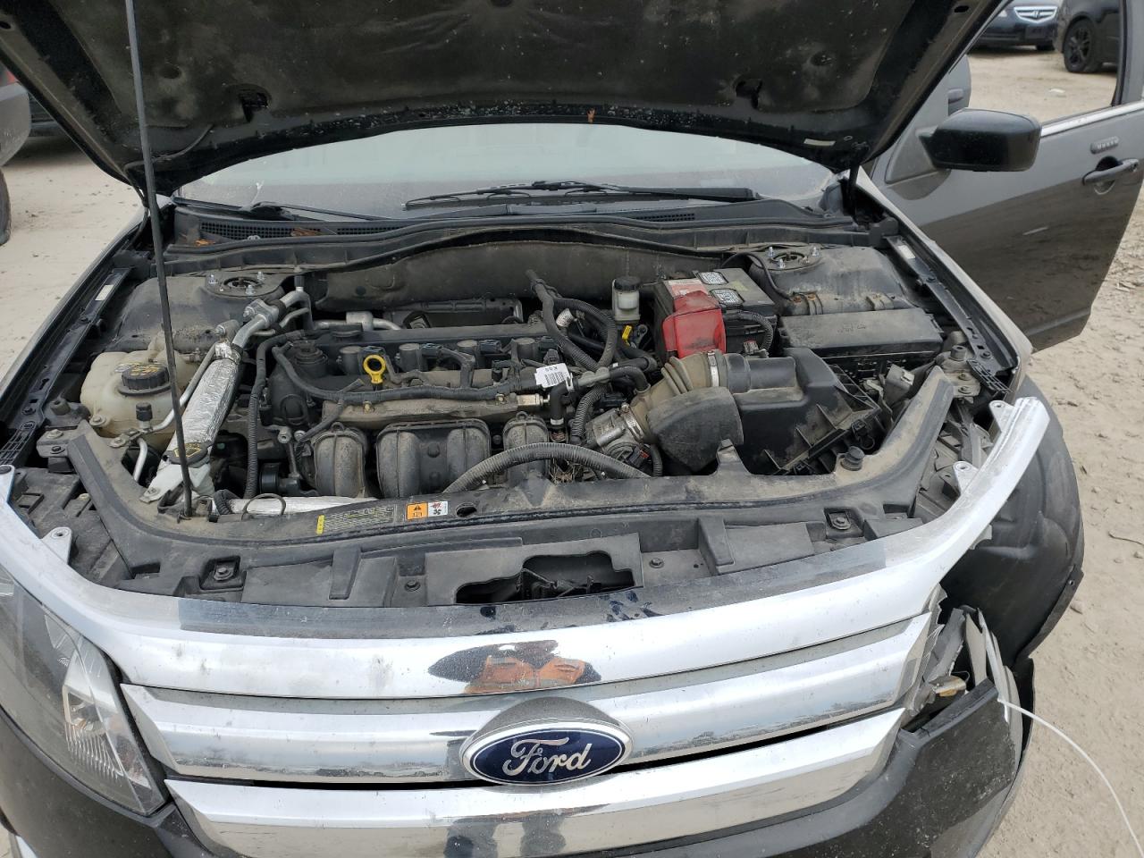 2012 Ford Fusion - Image 11