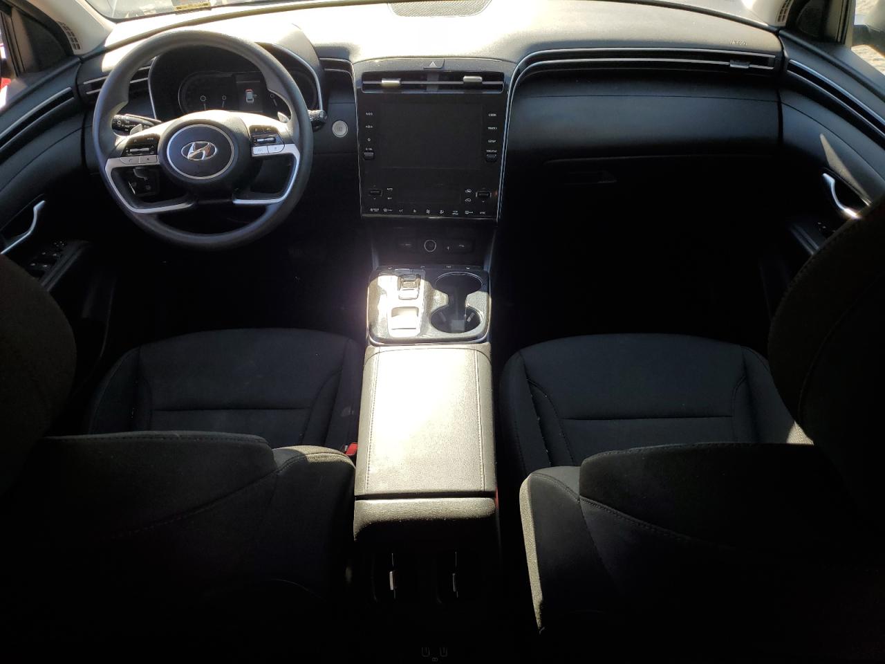 2023 Hyundai Tucson - Image 8