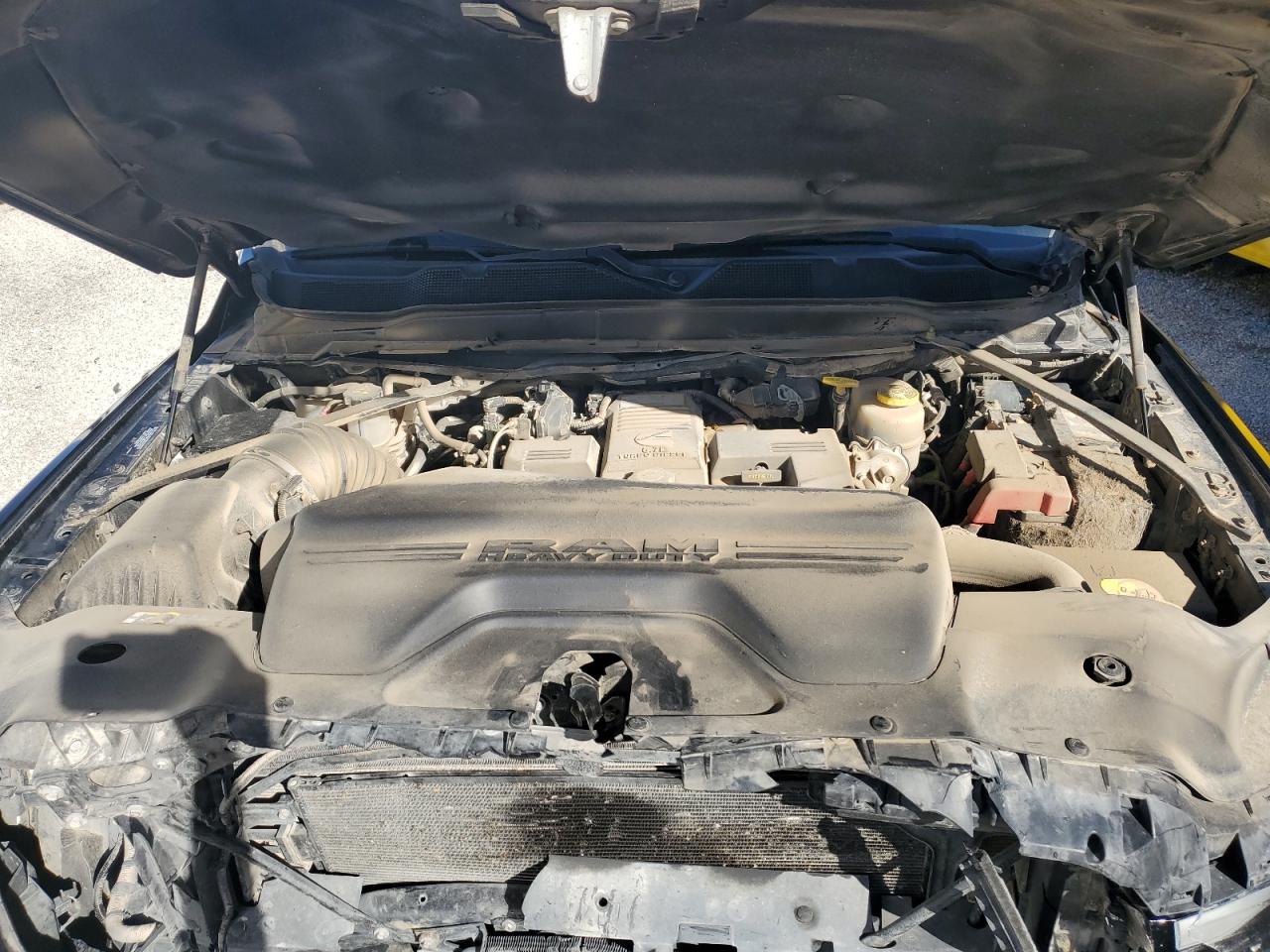 2019 RAM 3500 - Image 7