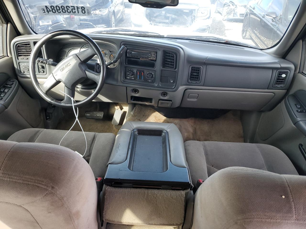 2003 GMC Yukon - Image 8