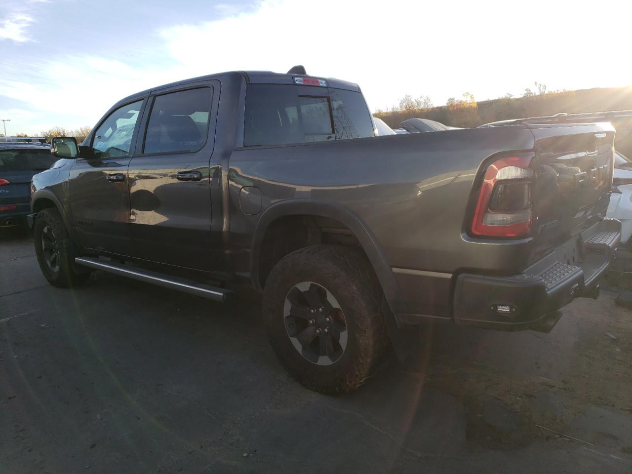 2019 RAM 1500 - Image 2