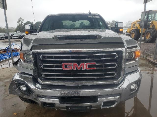  GMC SIERRA 2019 Srebrny