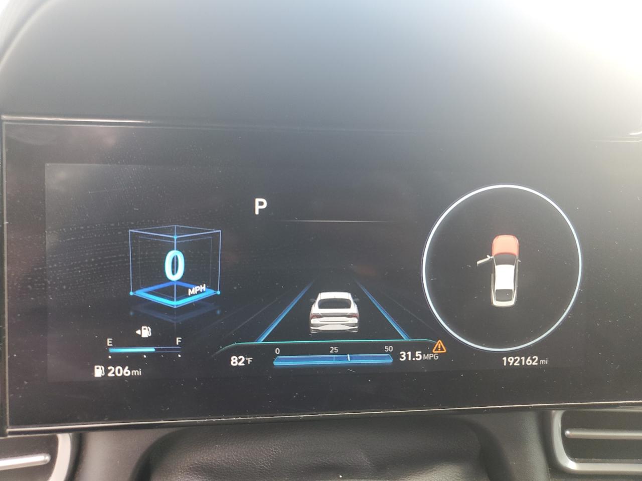 2023 Hyundai Elantra - Image 9