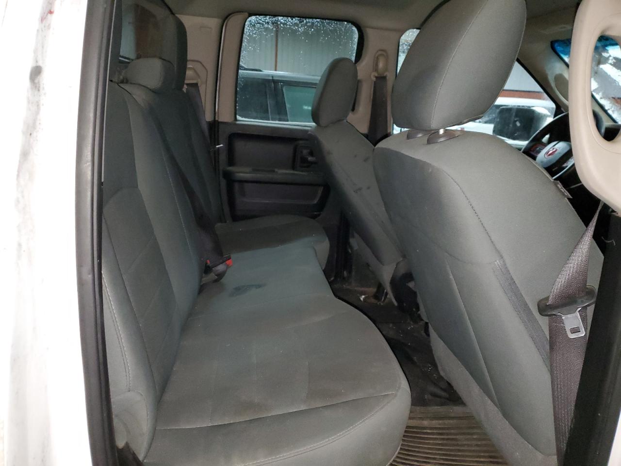 2015 Ram 1500 St VIN: 1C6RR7FT5FS771033 Lot: 81906644