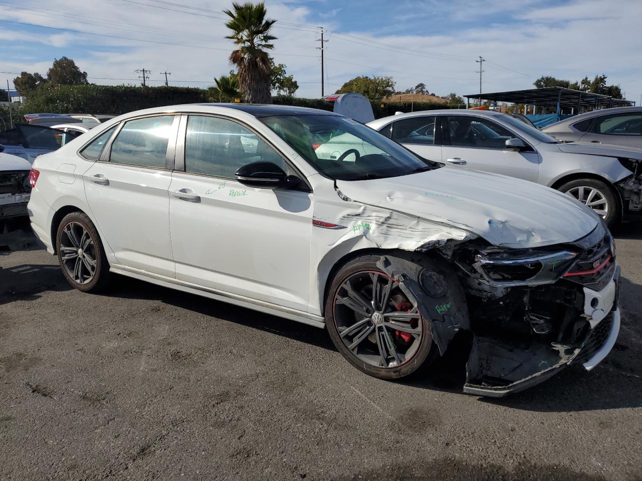 2019 Volkswagen Jetta - Image 4