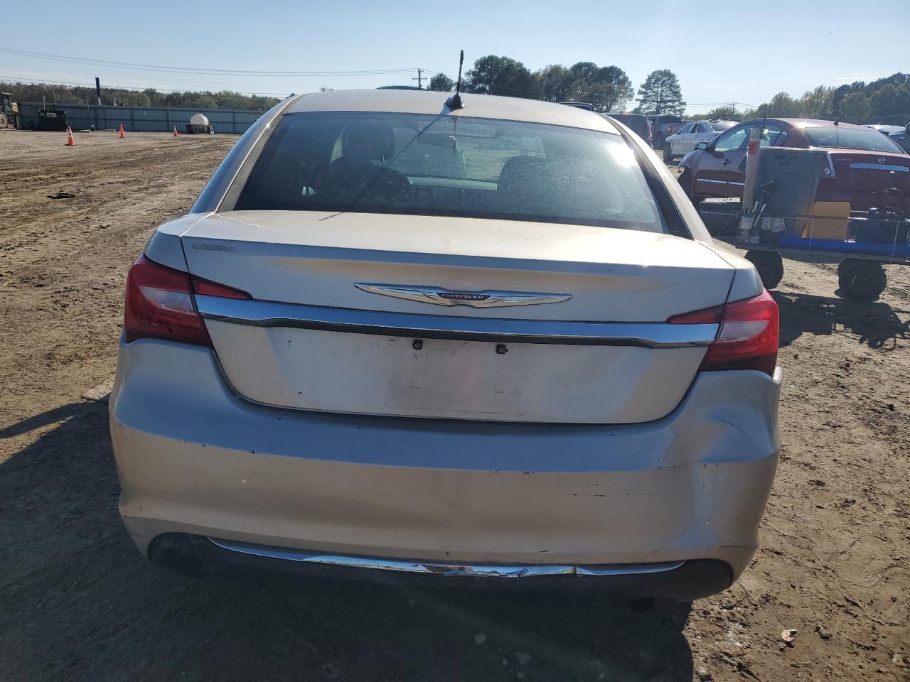 2013 Chrysler 200 Touring VIN: 1C3CCBBB3DN765408 Lot: 79412654