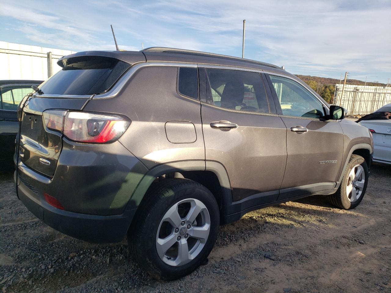2021 Jeep Compass - Image 3