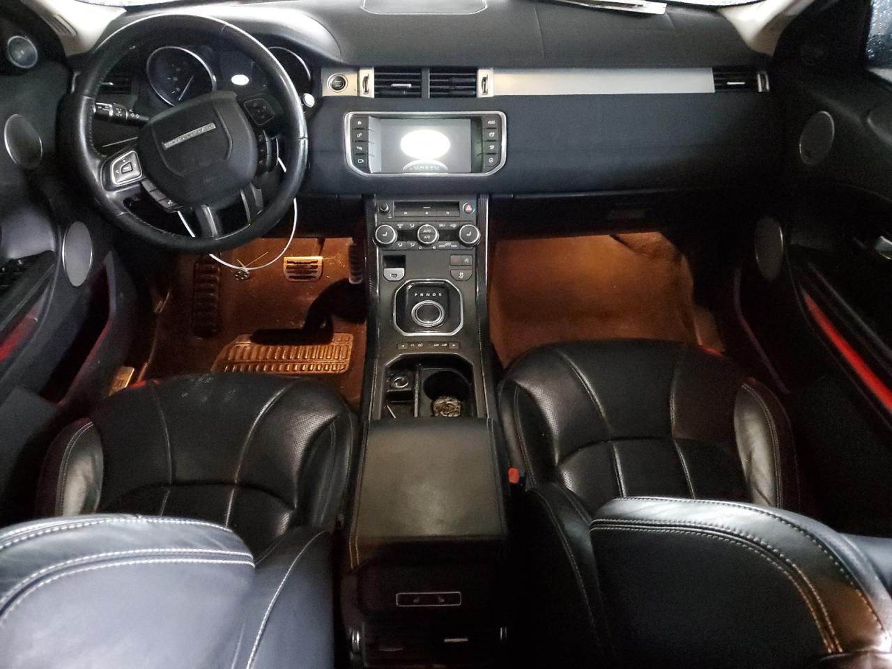 2016 Land Rover Range Rover - Image 8