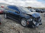 Cahokia Heights, IL에서 판매 중인 2017 Chrysler Pacifica Touring L   - Front End