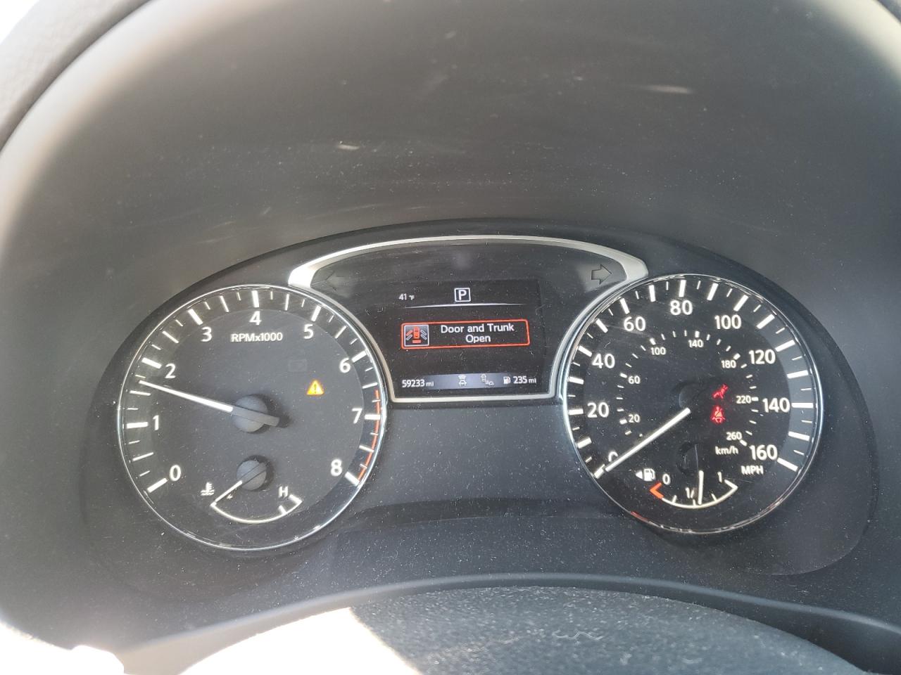 2017 Nissan Altima - Image 9