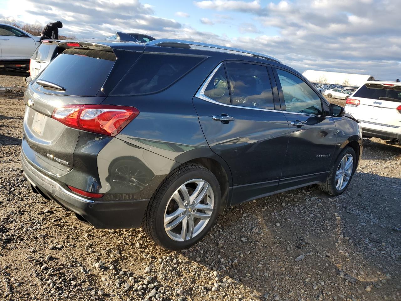 2019 Chevrolet Equinox - Image 3
