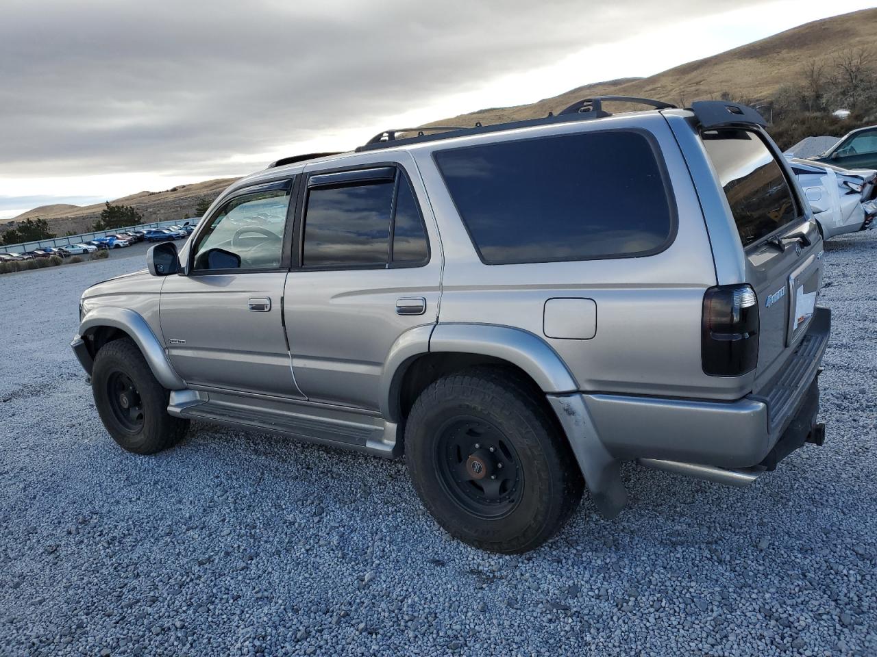 2002 Toyota 4Runner - Image 2