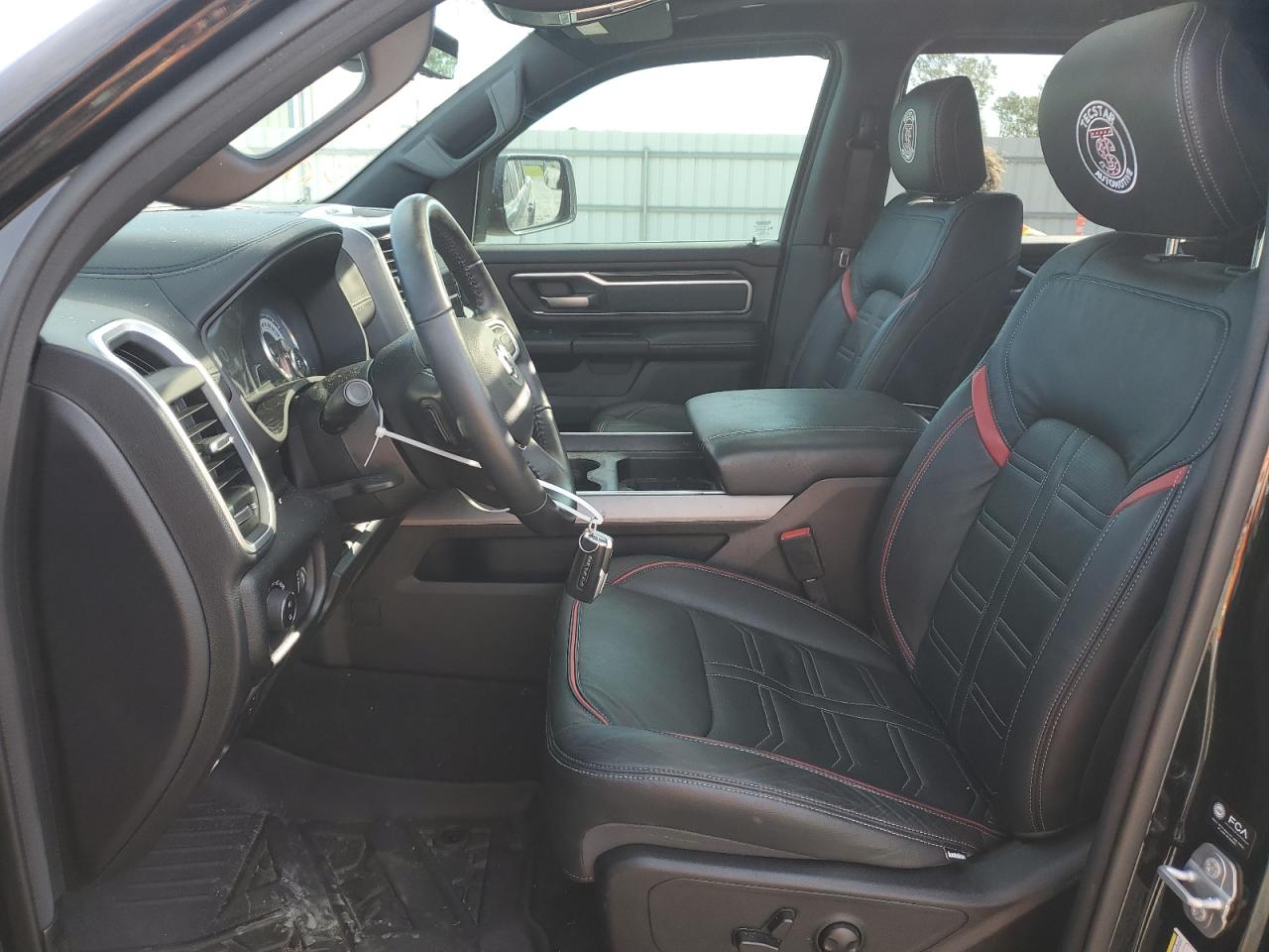 2022 RAM 1500 - Image 7