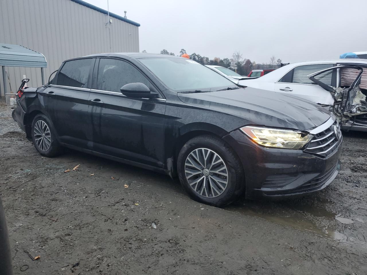 2019 Volkswagen Jetta - Image 4