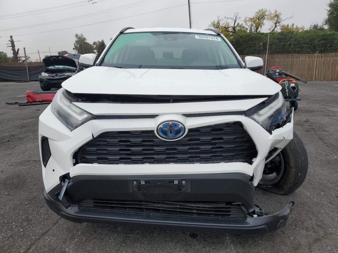 2023 Toyota RAV 4 - Image 5