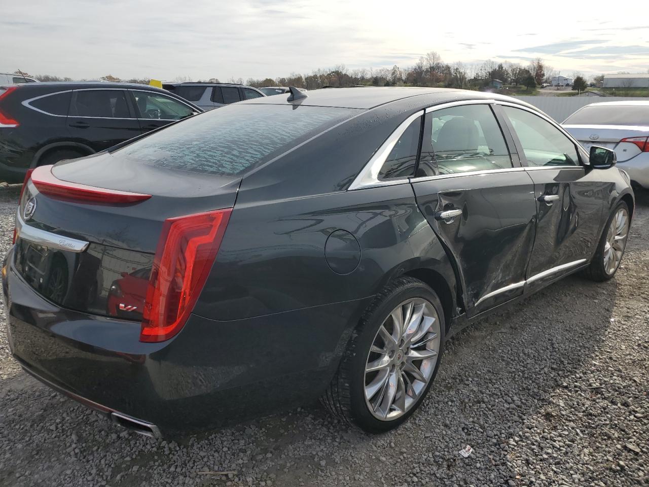 2014 Cadillac XTS - Image 3
