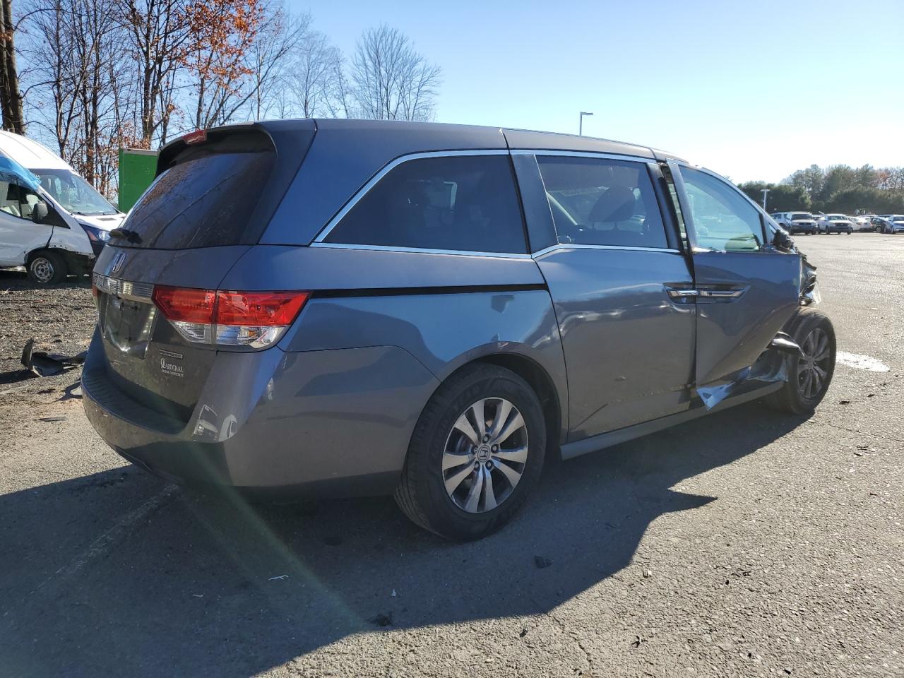 2016 Honda Odyssey - Image 3