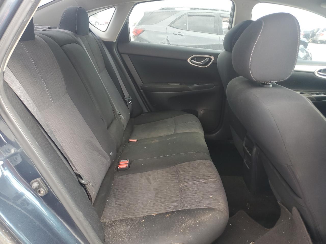 2014 Nissan Sentra - Image 10