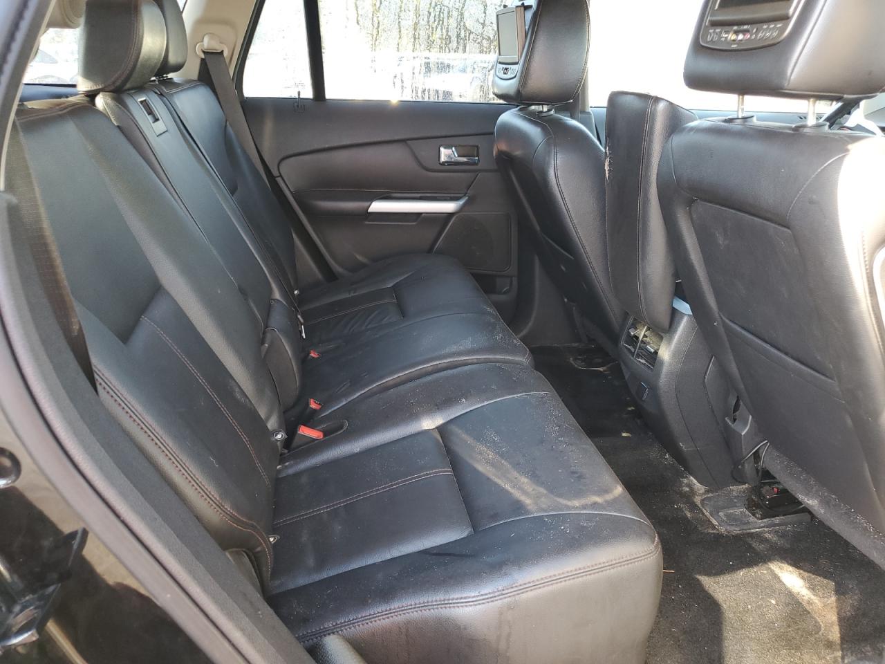 2011 Ford Edge - Image 11