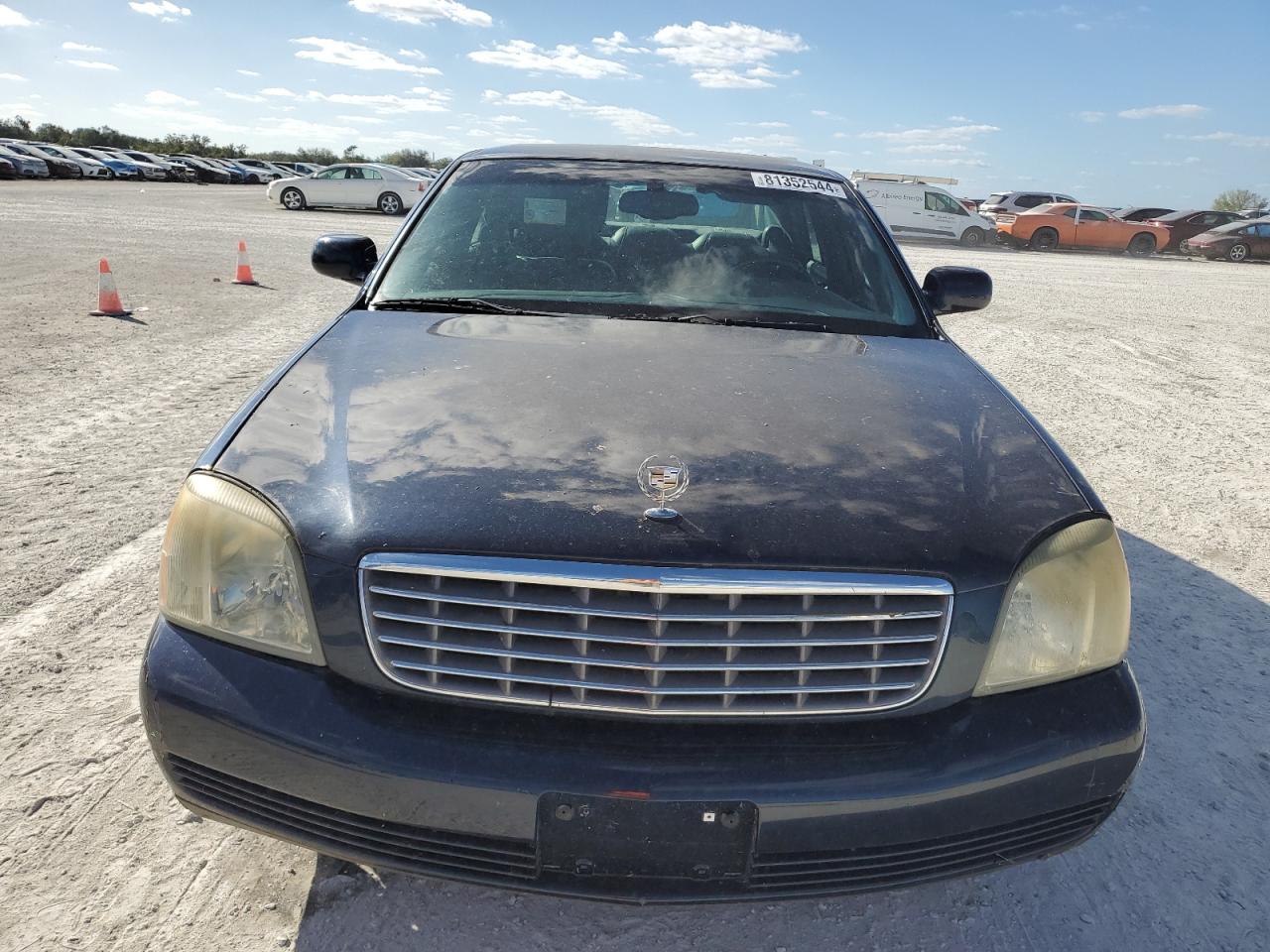 2003 Cadillac De Ville - Image 5