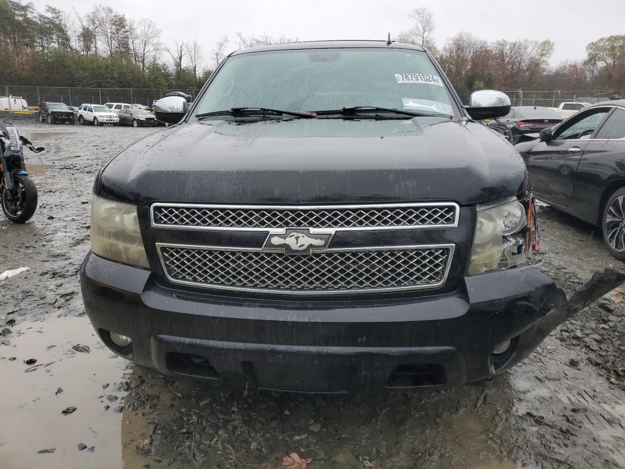 2008 Chevrolet Suburban - Image 5