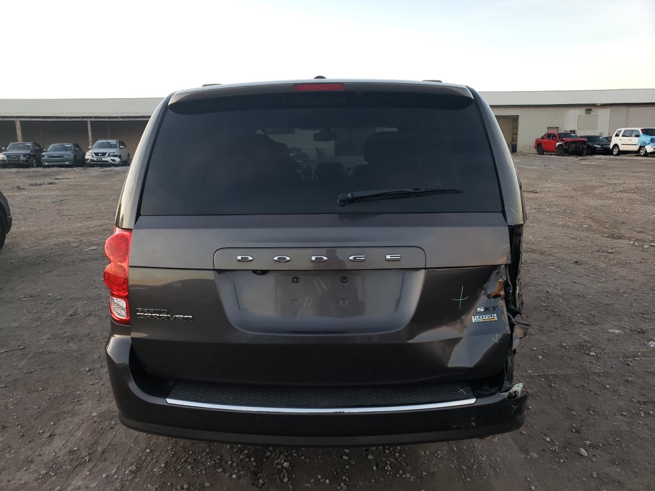 VIN 2C4RDGCG7KR744118 2019 DODGE CARAVAN no.6