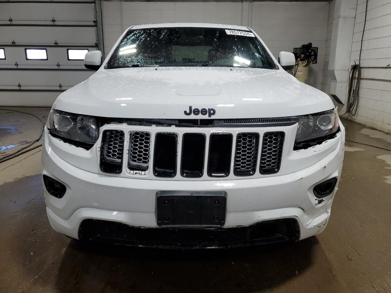 2015 Jeep Grand Cherokee Laredo VIN: 1C4RJFAGXFC852852 Lot: 78572534