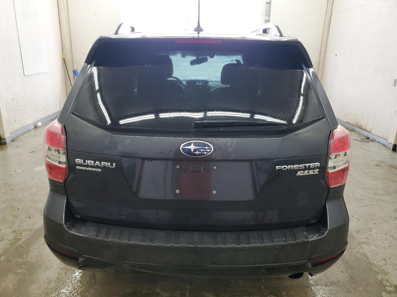 2015 Subaru Forester - Image 6