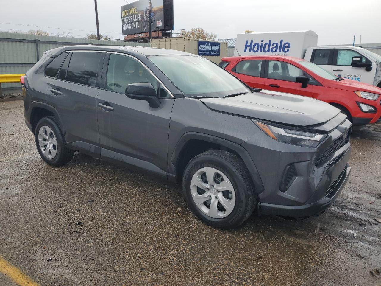 2023 Toyota RAV 4 - Image 4