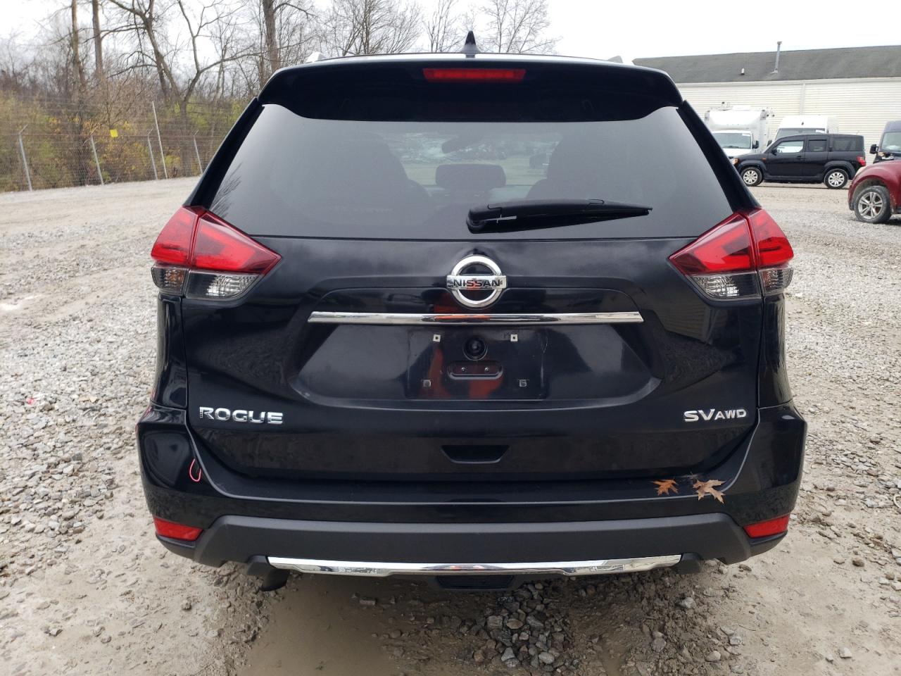 2017 Nissan Rogue - Image 6