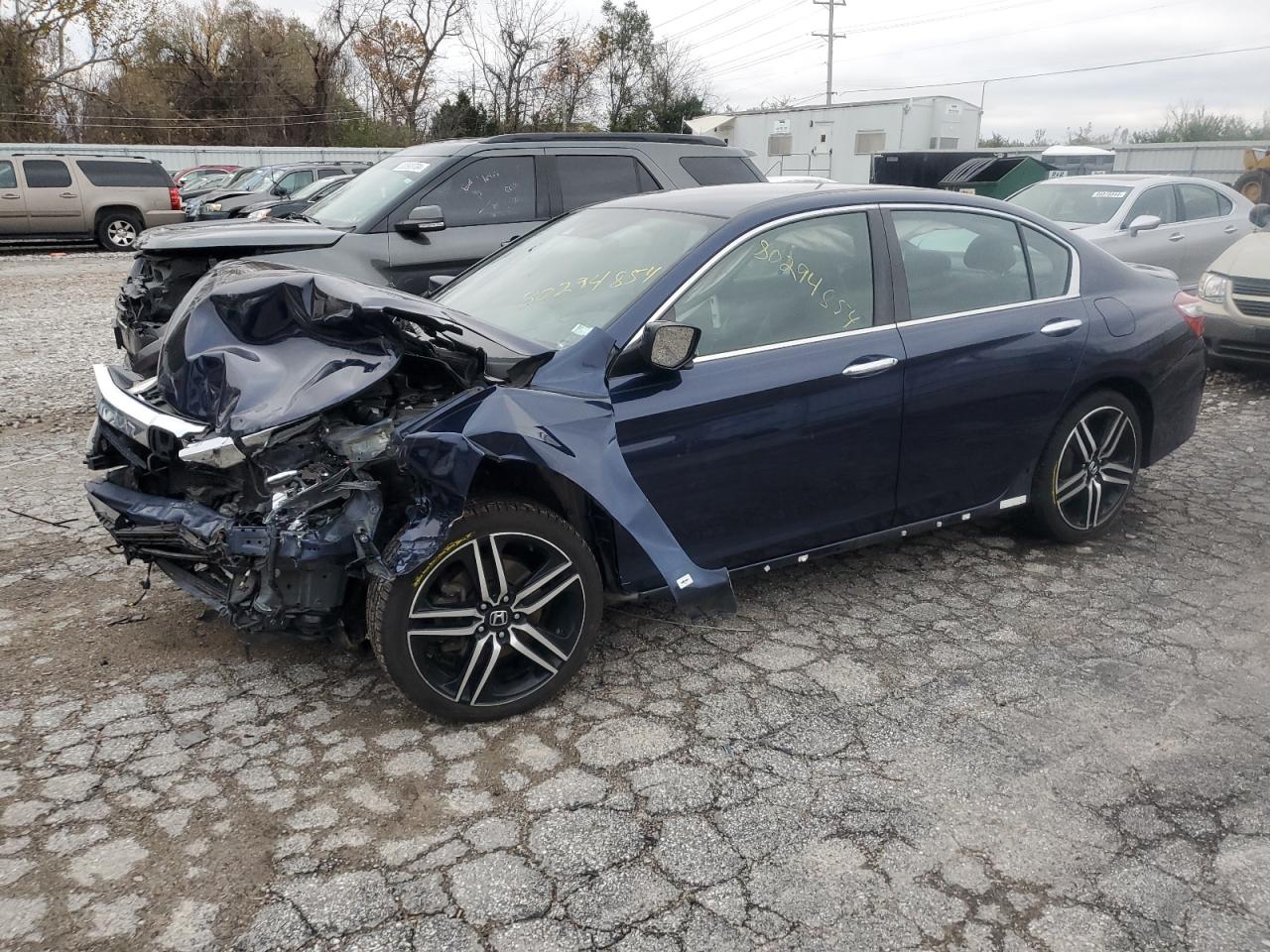 VIN 1HGCR2F6XGA204384 2016 HONDA ACCORD no.1