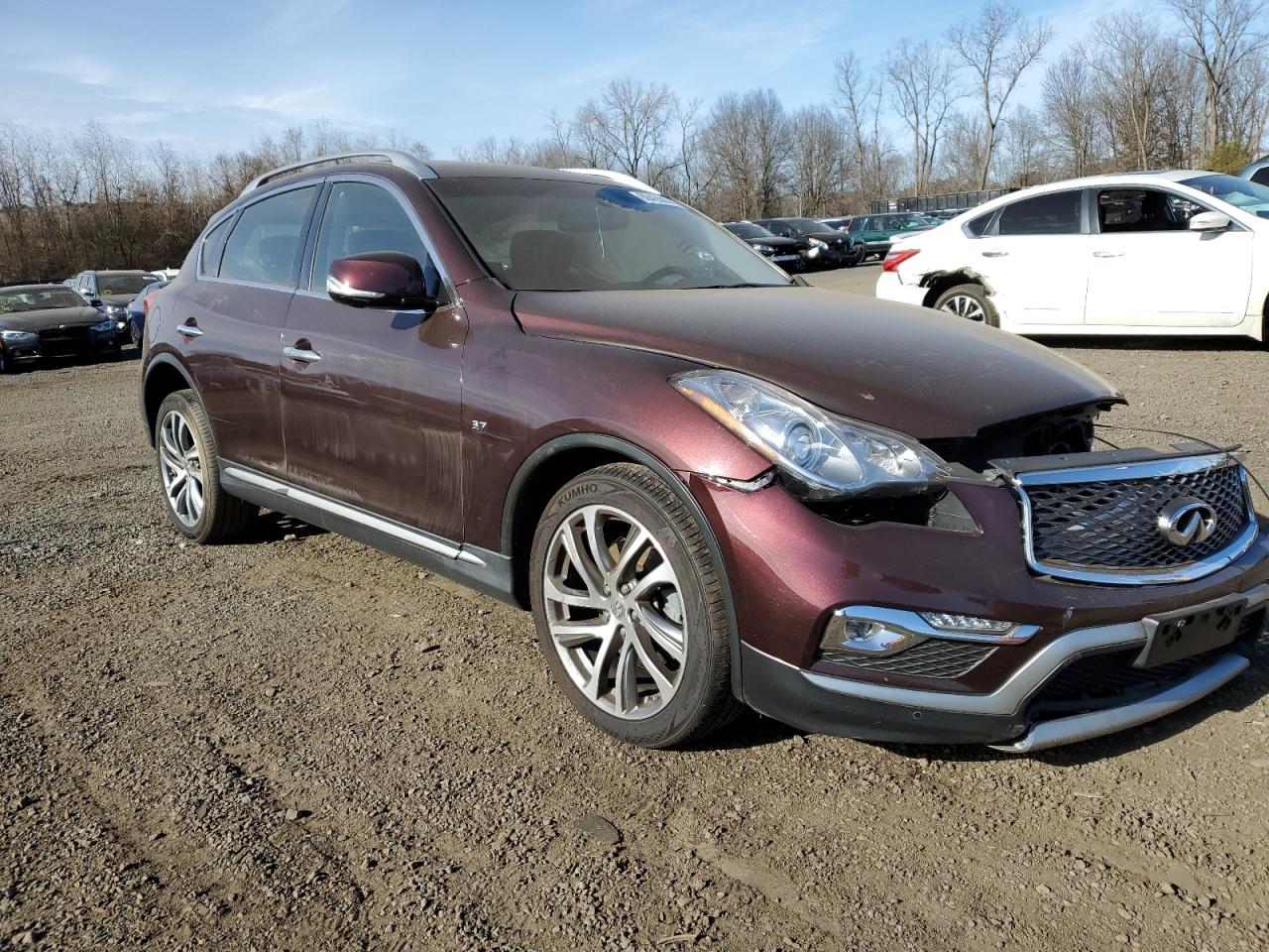 2017 Infiniti QX50 - Image 4