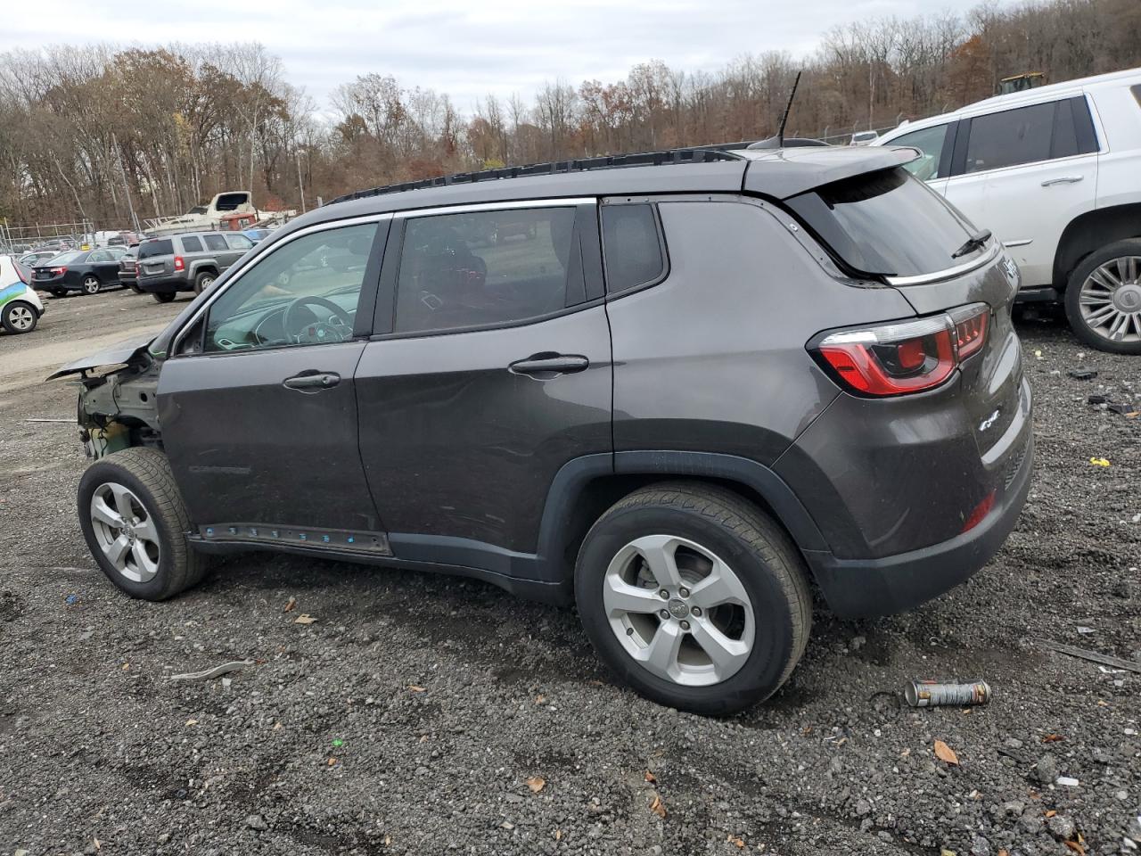 2018 Jeep Compass - Image 2