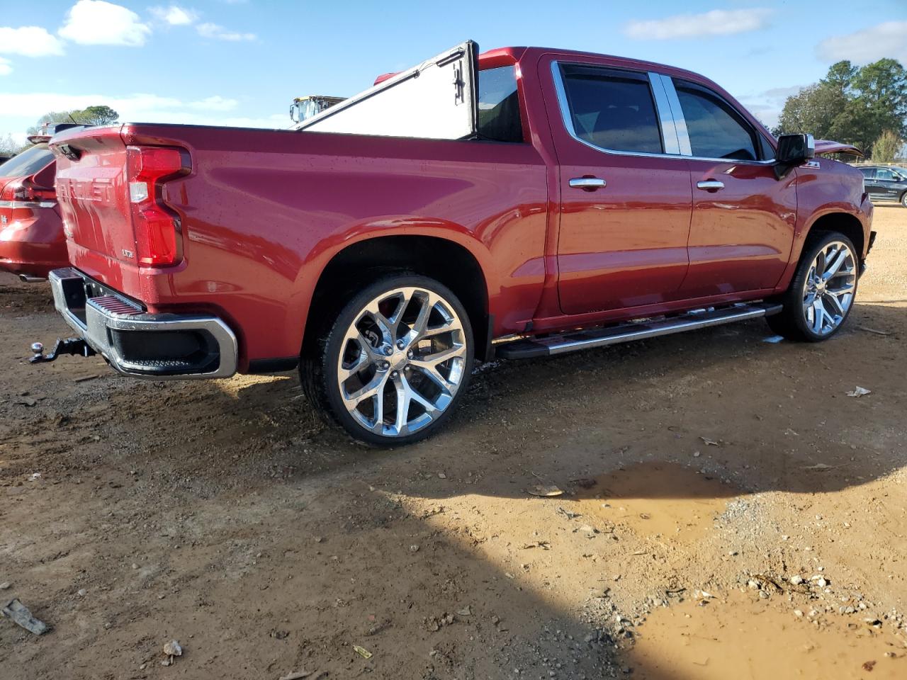 2019 Chevrolet Silverado - Image 3