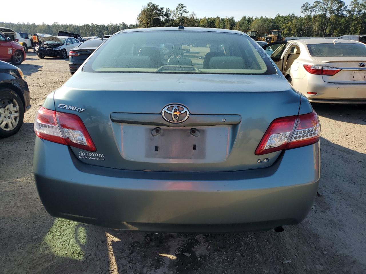 2011 Toyota Camry - Image 6