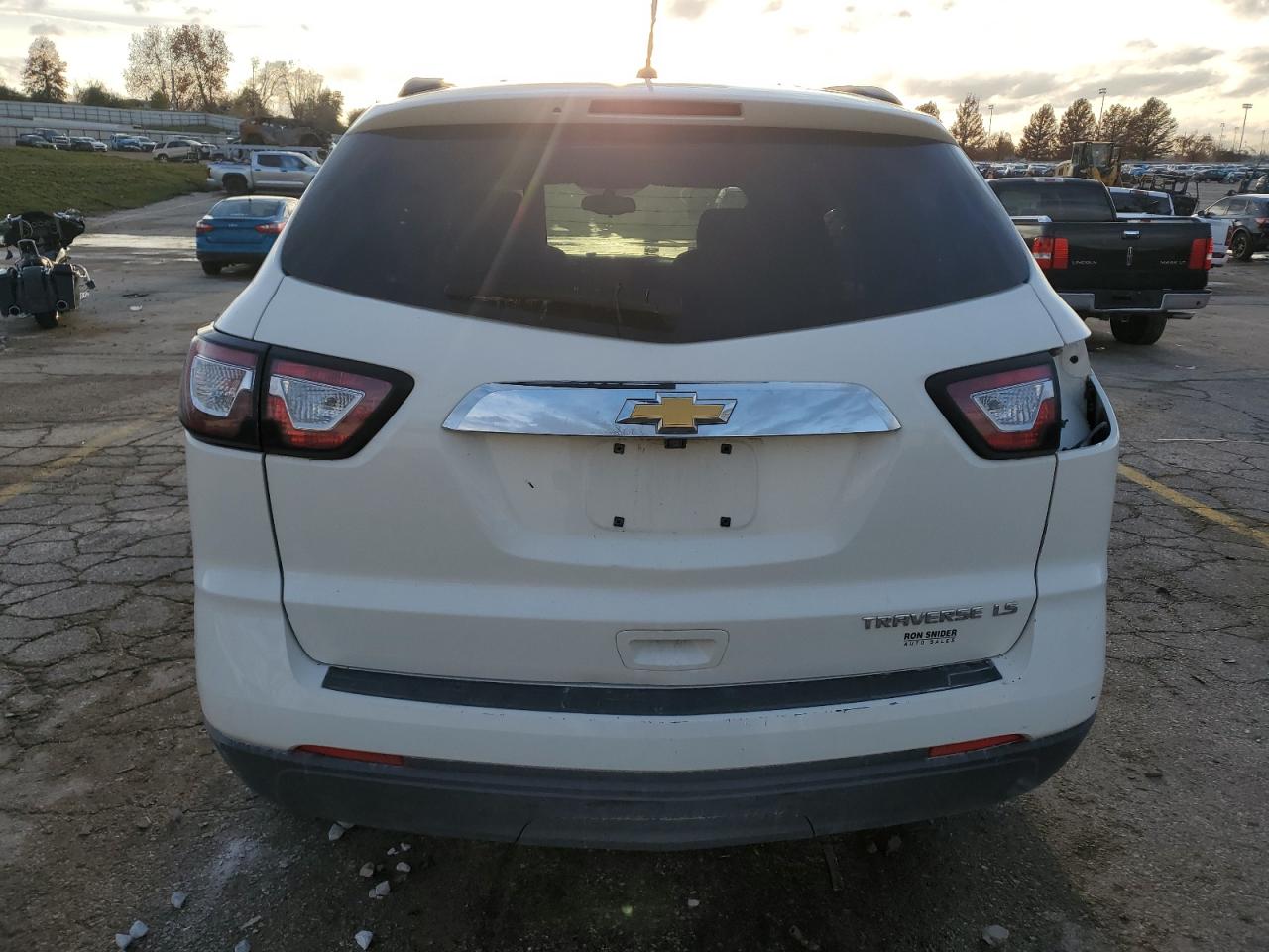 2013 Chevrolet Traverse Ls VIN: 1GNKRFED7DJ210602 Lot: 80962214
