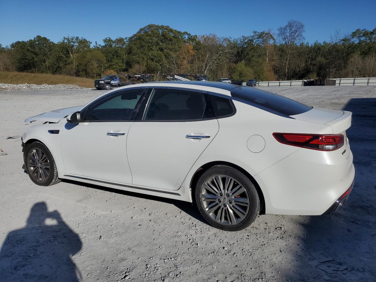 VIN 5XXGV4L24JG248482 2018 KIA OPTIMA no.2