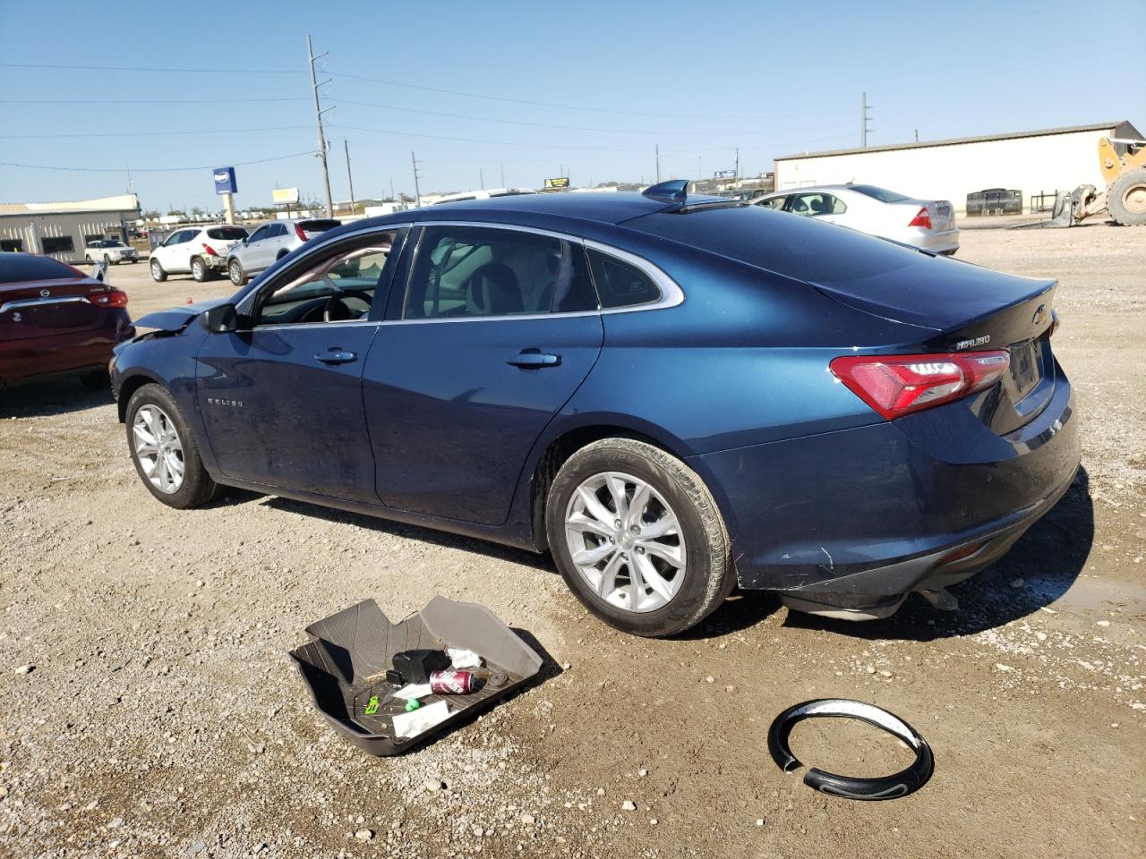 2020 Chevrolet Malibu - Image 2