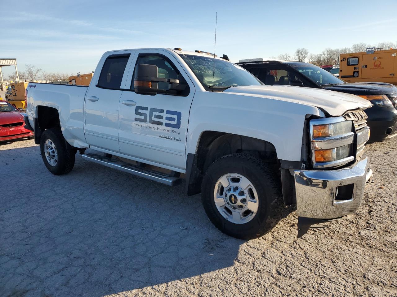 2015 Chevrolet Silverado - Image 4